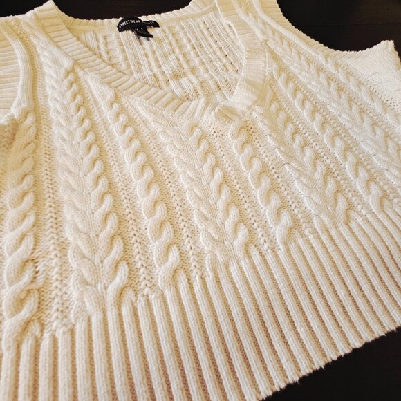 3/$15 beige vest - Picture 3 of 4